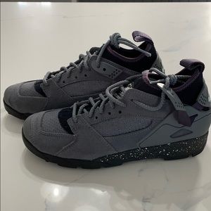 Nike Revaderchi